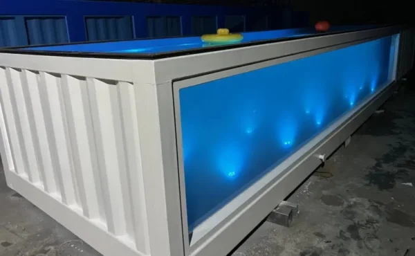Conteneur d’expédition préfabriqué en usine de 40 pieds avec piscine et fenêtre en acrylique pour spa extérieur – Image 3